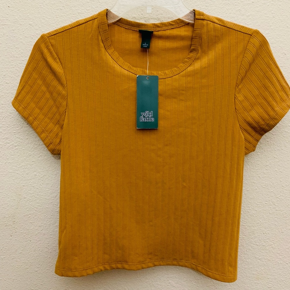 Women's Short Sleeve Twist Open Back Baby T-Shirt